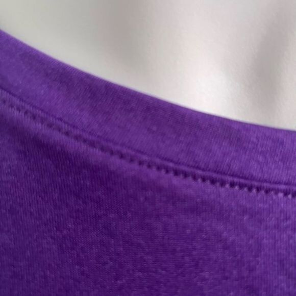 Reebok Long Sleeve Dri-fit Shirt Medium Purple Activewear Athletic. - Picture 4 of 5